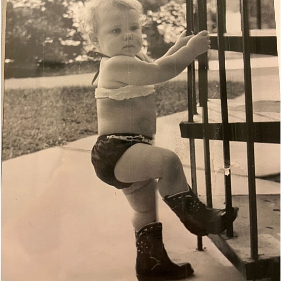 Meet your posher! Caroline - Picture 10 of 14